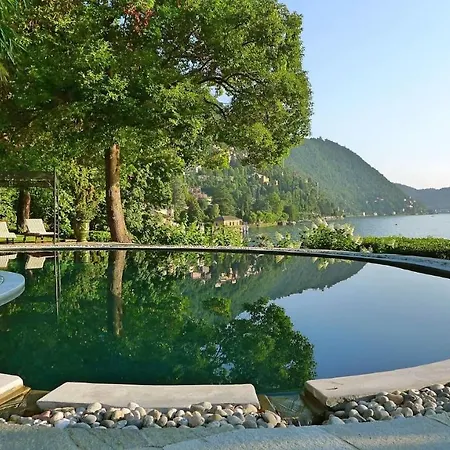 Sleeps 14 Pool Air Con Wifi * Blevio