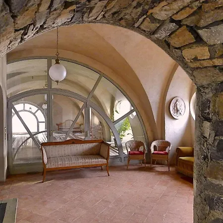 Sleeps 14 Pool Air Con Wifi *